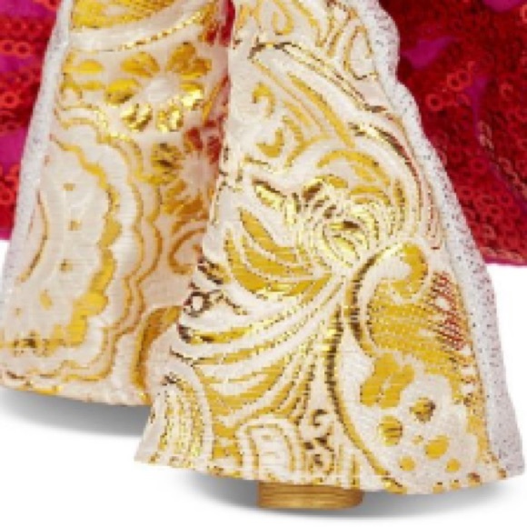 * LOL Surprise! OMG Remix 2020 Collector Doll - Picture 4 of 6